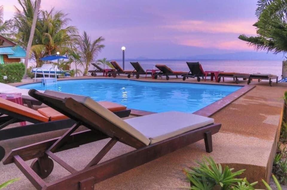 Phangan Lodge Baan Tai Eksteriør bilde