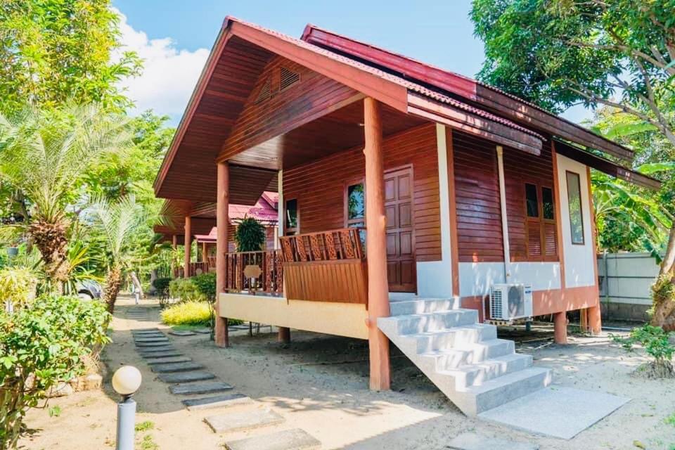 Phangan Lodge Baan Tai Eksteriør bilde