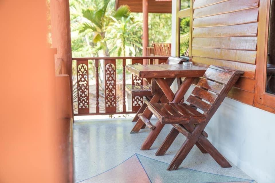 Phangan Lodge Baan Tai Eksteriør bilde
