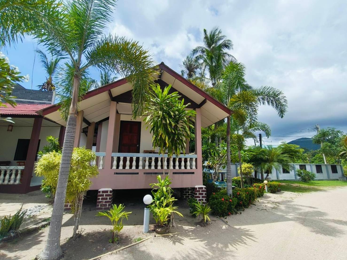Phangan Lodge Baan Tai Eksteriør bilde